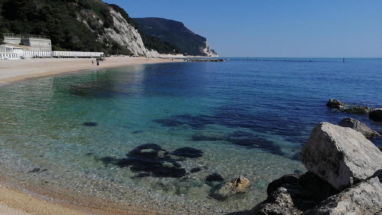 Nel Conero Affittacamere Numana Bagian luar foto