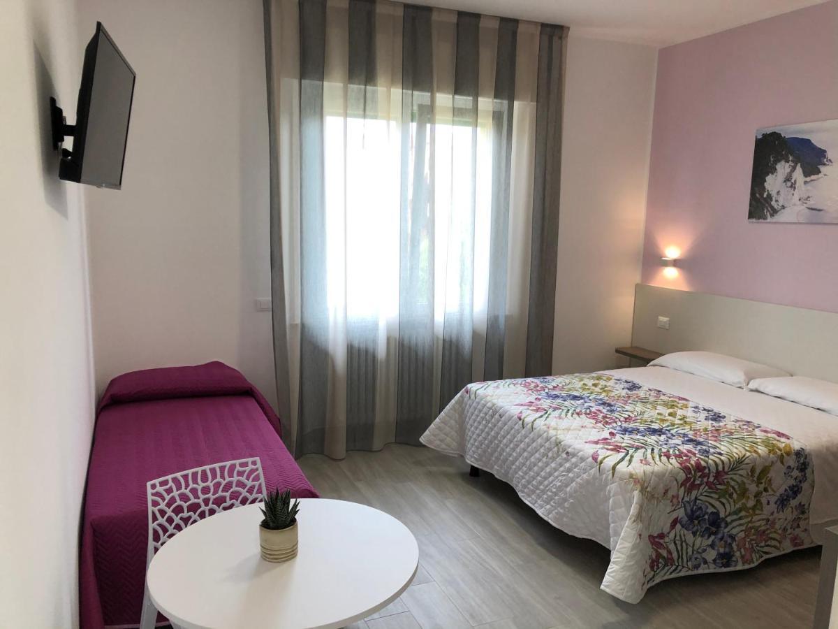 Nel Conero Affittacamere Numana Bagian luar foto