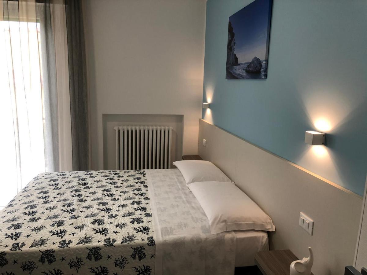 Nel Conero Affittacamere Numana Bagian luar foto
