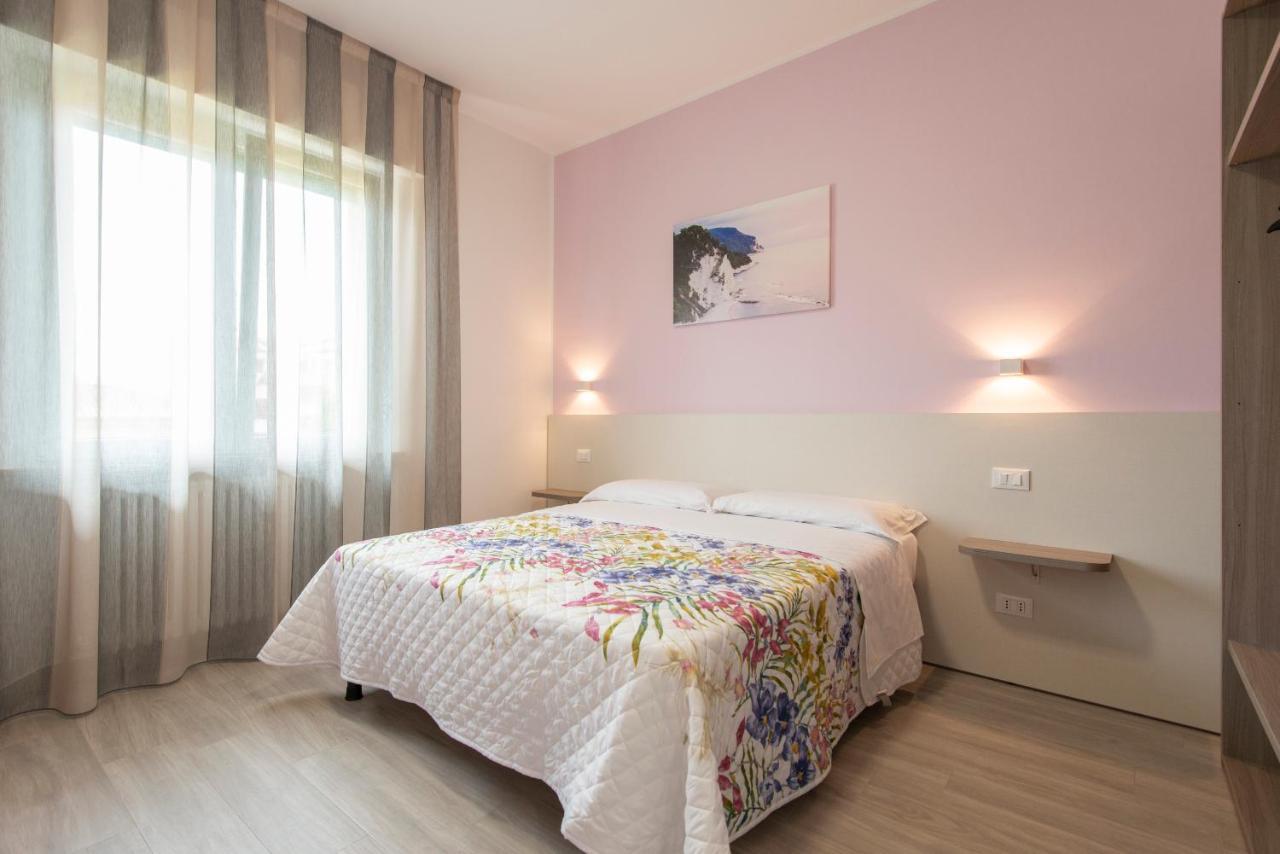 Nel Conero Affittacamere Numana Bagian luar foto